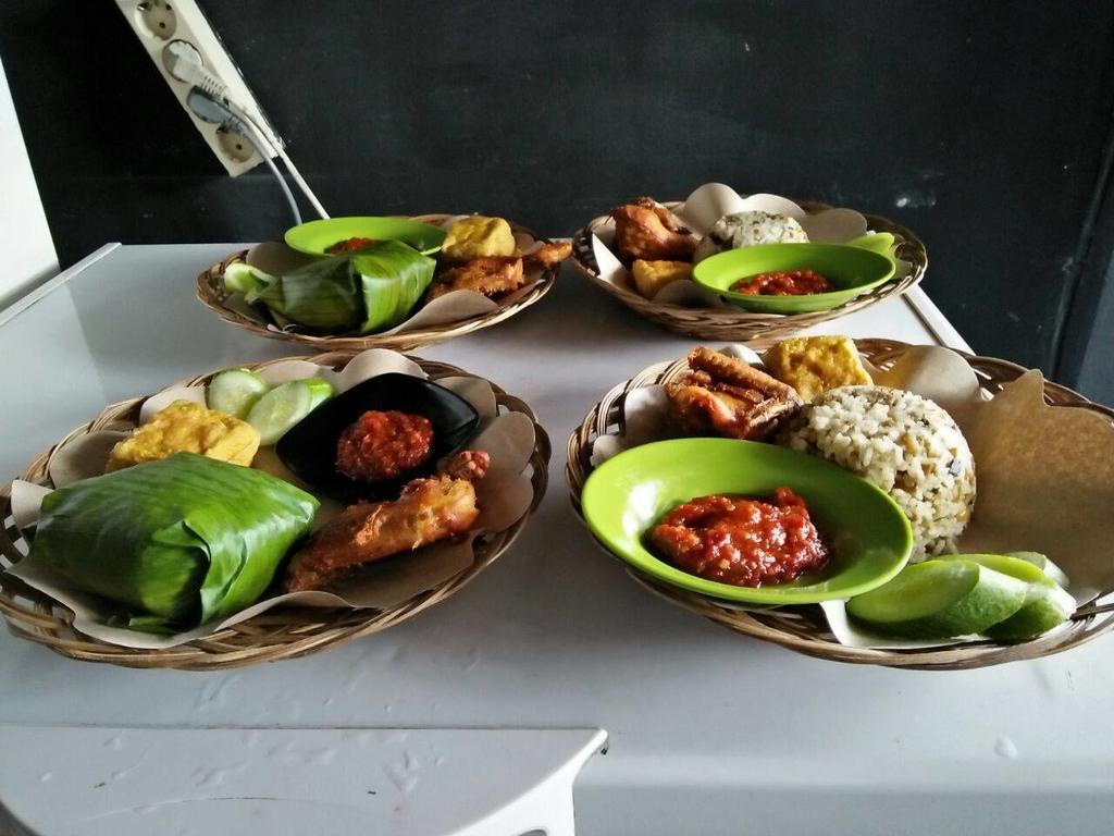 Zameena Guest House Cimahi 외부 사진